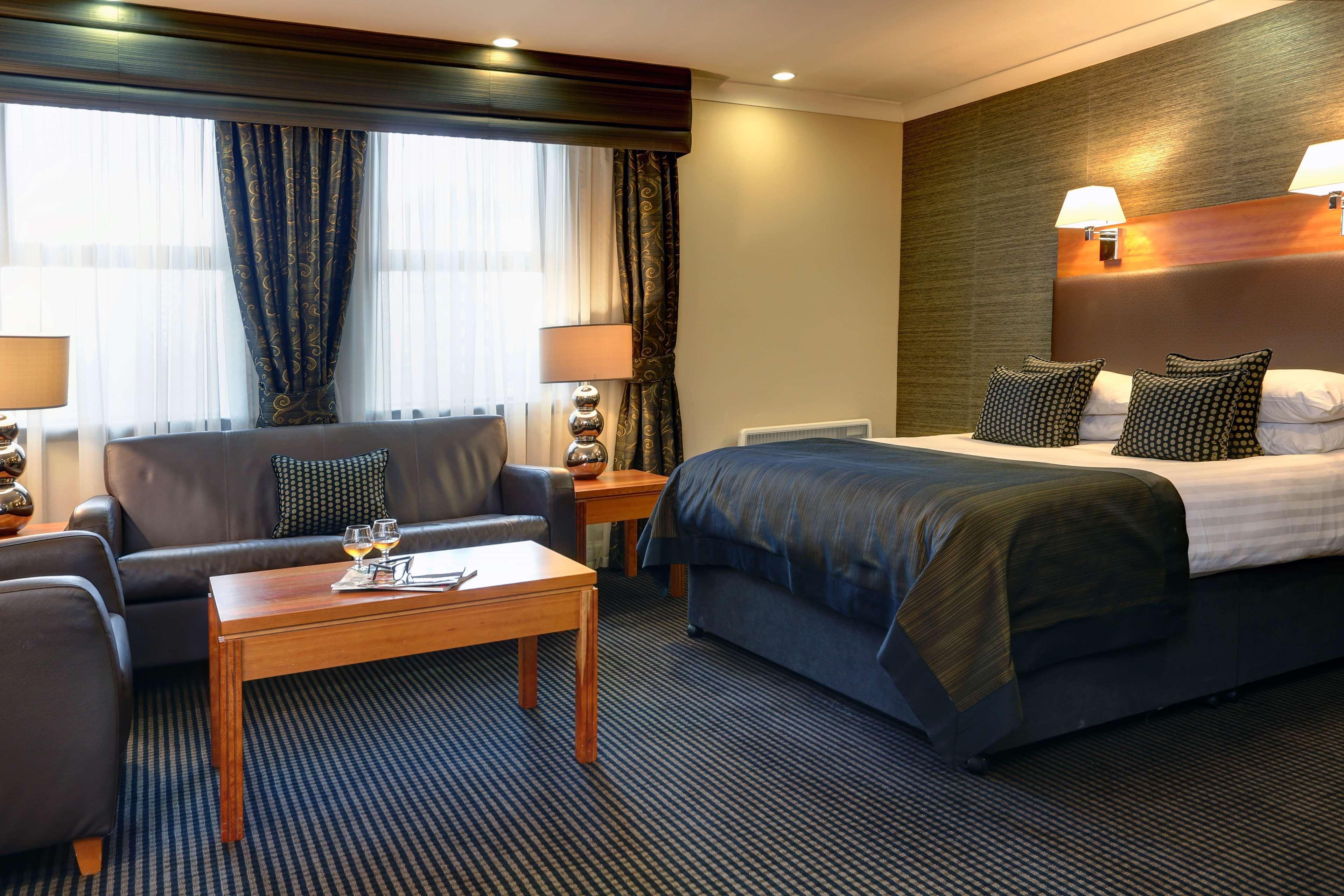 Best Western Garfield House Hotel Chryston Exteriör bild