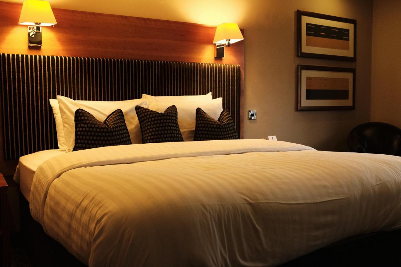 Best Western Garfield House Hotel Chryston Exteriör bild